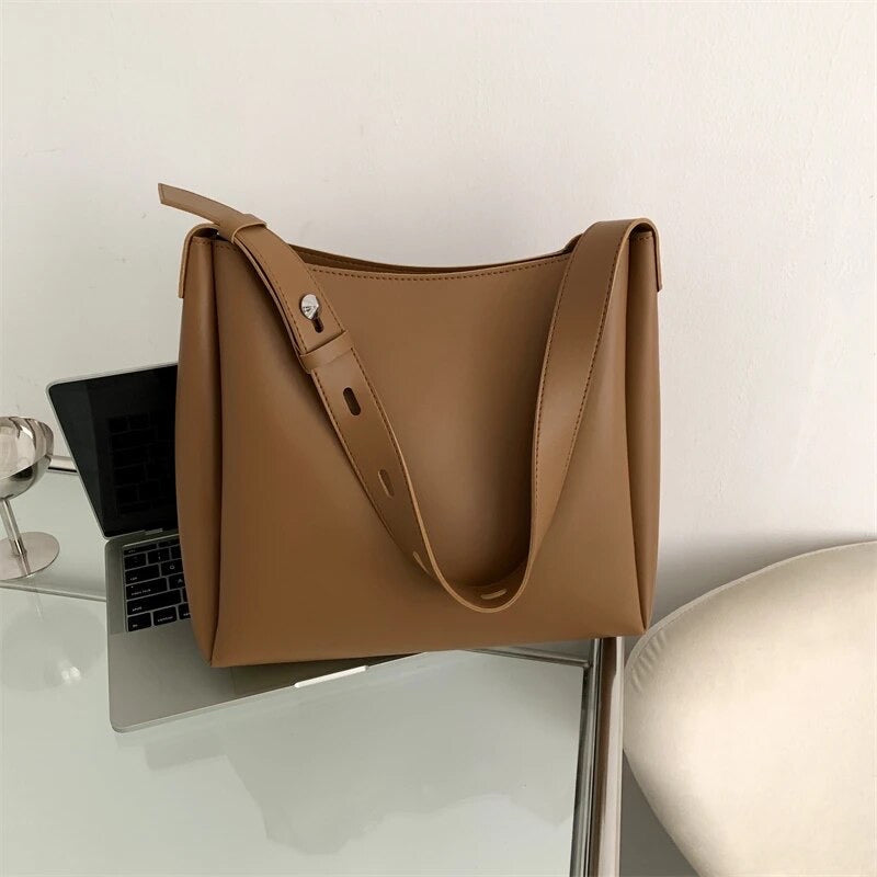Elke™  -Geräumige Tasche