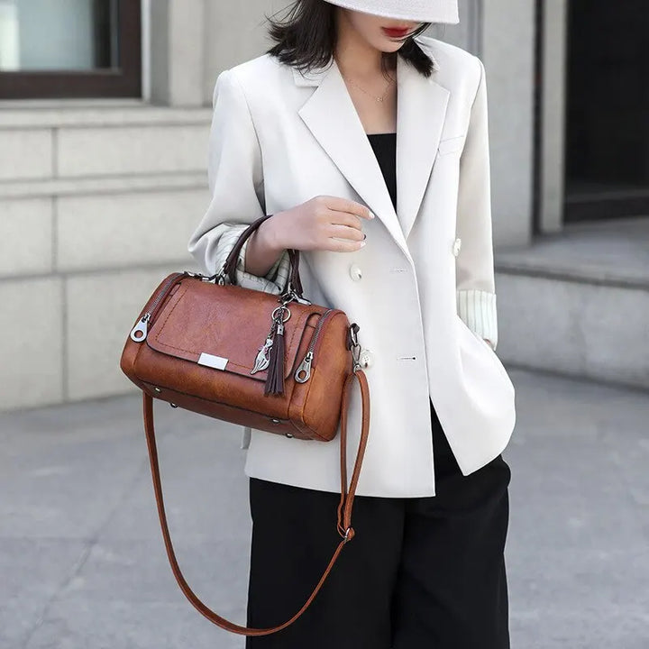 Gisela™  - Elegante Lederschultertasche